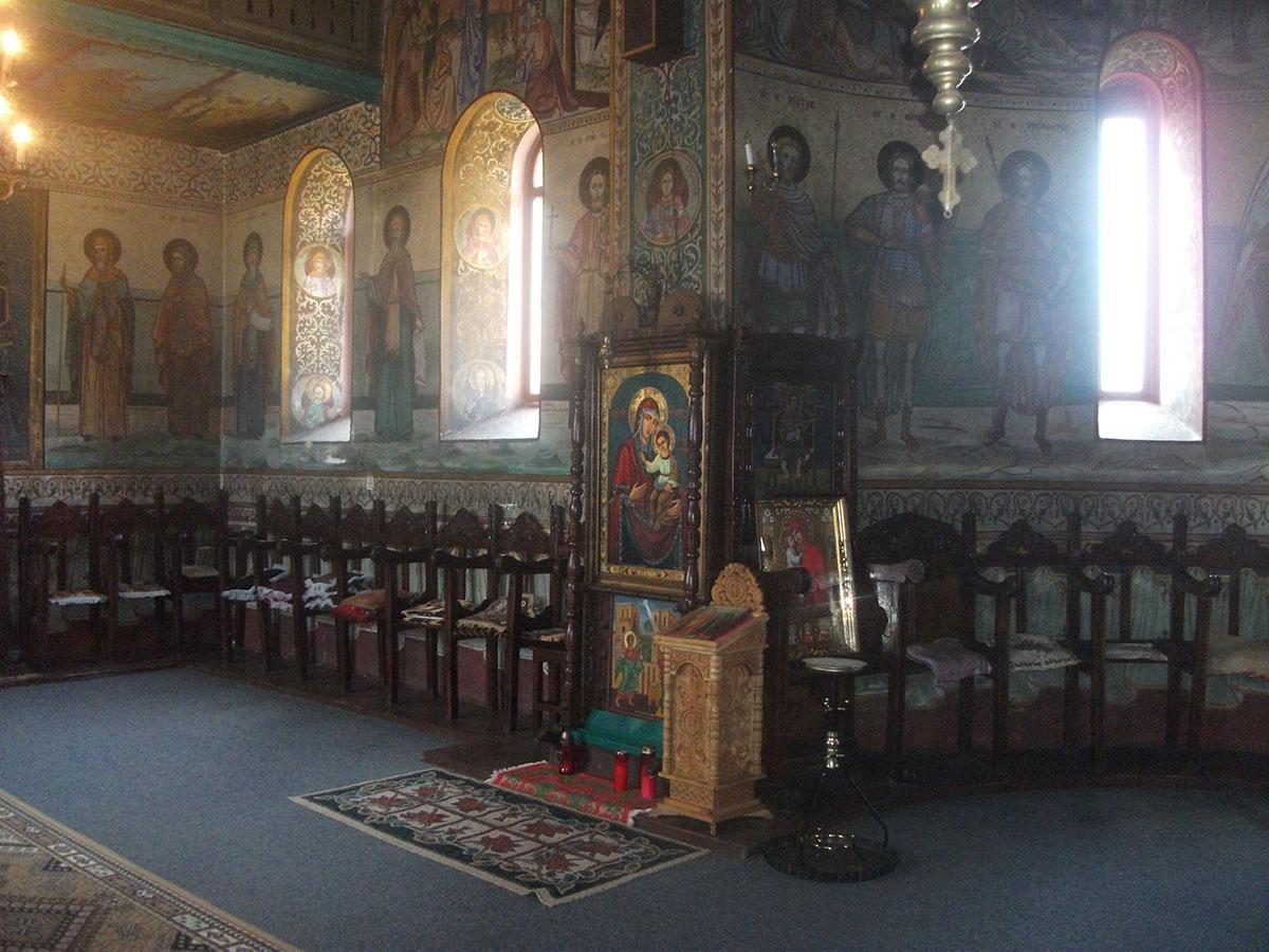 Interior biserică